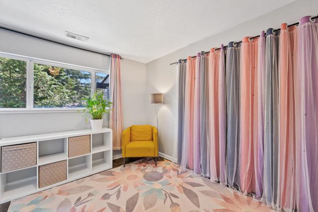 6443 E Zayante Road, Felton CA: https://media.crmls.org/mediaz/dcf530a2-339e-4004-b1fb-1c23c435eb26.jpg
