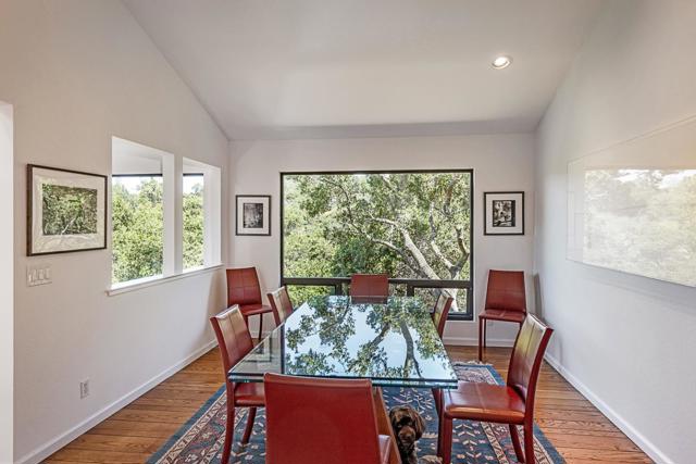 300 Cervantes Road, Portola Valley CA: https://media.crmls.org/mediaz/dcf57ba3-6187-4619-a3e6-c9ee399f276e.jpg