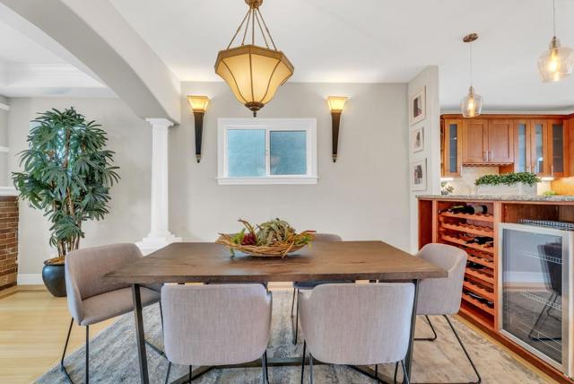 1851 21st Avenue, San Francisco CA: https://media.crmls.org/mediaz/dcf71e75-6abe-4c4a-a137-5e83a285bcbd.jpg