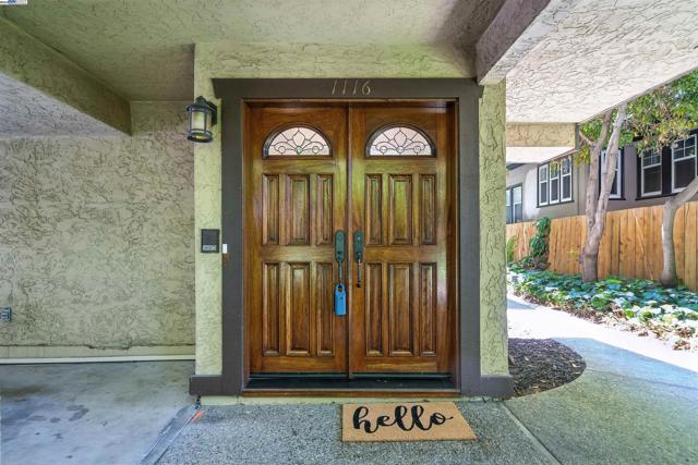 1116 Brewster Ave, Redwood City CA: https://media.crmls.org/mediaz/dcf78a21-9324-4065-988d-8bcd4ea2e965.jpg