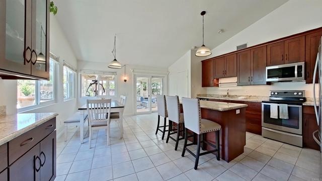 11058 Picaza Place, San Diego CA: https://media.crmls.org/mediaz/dcf794bc-df98-4bf6-ad7d-f3629db409d8.jpg