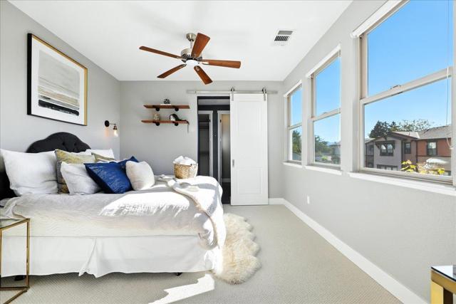 324 Cherokee Loop, Mountain View CA: https://media.crmls.org/mediaz/dcf7a00e-7888-46d7-beda-d1d92a7ddc4a.jpg