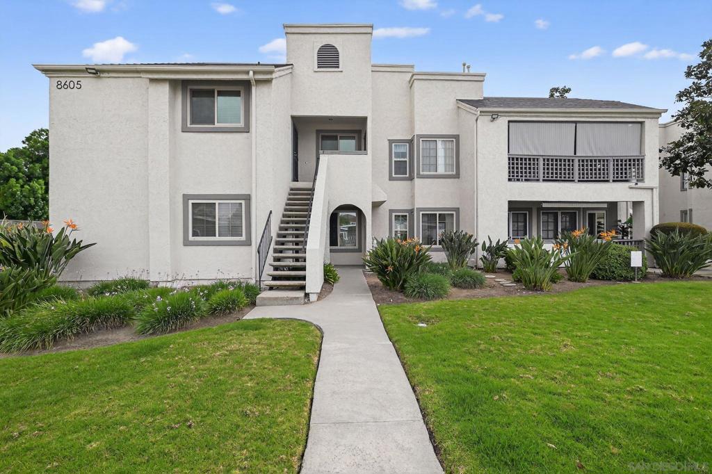 8605 Arminda Cir #6