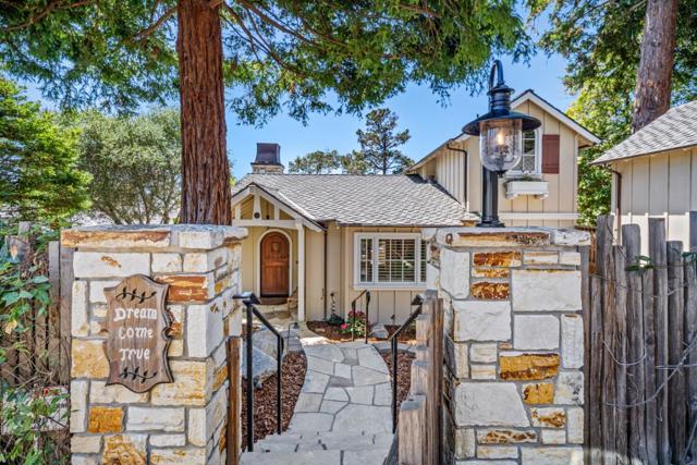 0 Casanova 5 NW of Ocean Avenue, Carmel CA: https://media.crmls.org/mediaz/dcf9430e-f9ff-42e1-a223-423243a2d453.jpg