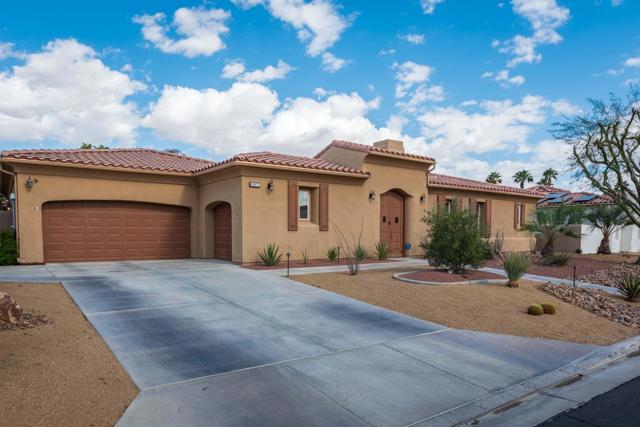 69822 Camino Pacifico, Rancho Mirage CA: https://media.crmls.org/mediaz/dcf9cfc1-e5eb-4587-a6b2-279e4a6d0da8.jpg
