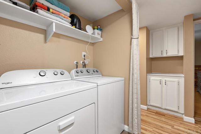 Detail Gallery Image 36 of 46 For 325 N Melrose Dr #a,  Vista,  CA 92083 - 2 Beds | 2 Baths