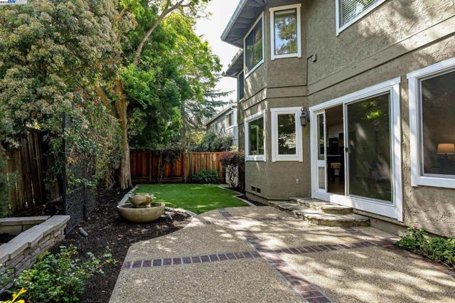 105 Creighton Way, Danville CA: https://media.crmls.org/mediaz/dcfb54e1-ed05-47e3-aa7e-2b2dd8bd7e0b.jpg