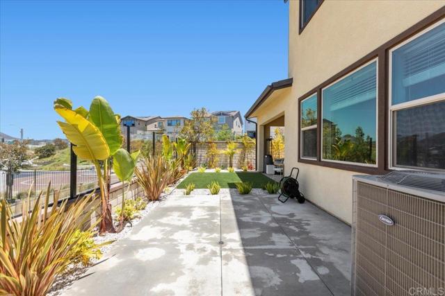 660 Westbrook Loop, San Marcos CA: https://media.crmls.org/mediaz/dcfc9f6e-8967-45e3-9304-9f316aba13b3.jpg