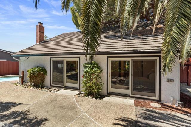 3157 Valmaine Court, San Jose CA: https://media.crmls.org/mediaz/dcfcf168-4fb2-4fe6-9252-4143d12d01b5.jpg