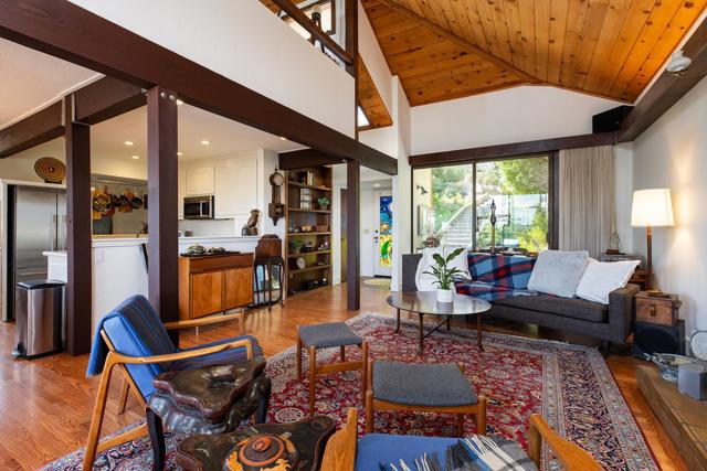 449 High Street, Santa Cruz CA: https://media.crmls.org/mediaz/dcffb78e-8d7c-417c-8d92-1a922d570761.jpg