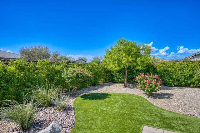 50565 Monterey Canyon Drive, Indio CA: https://media.crmls.org/mediaz/dd00fe8b-c292-4cc3-9816-d0d3ac8f492e.jpg