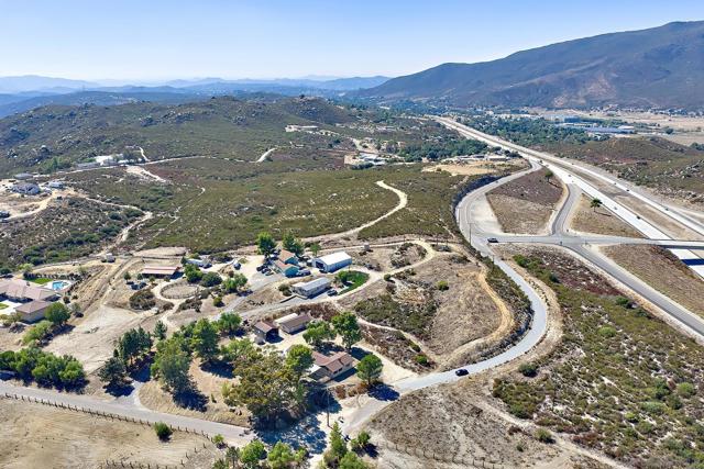 6185 Alpine Blvd, Alpine CA: https://media.crmls.org/mediaz/dd031bde-92cd-4fdd-9cdc-07b1044510c3.jpg