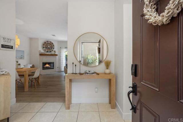 646 Sumner Way, Oceanside CA: https://media.crmls.org/mediaz/dd0406ba-ccff-4214-98d4-e35df4690e2f.jpg