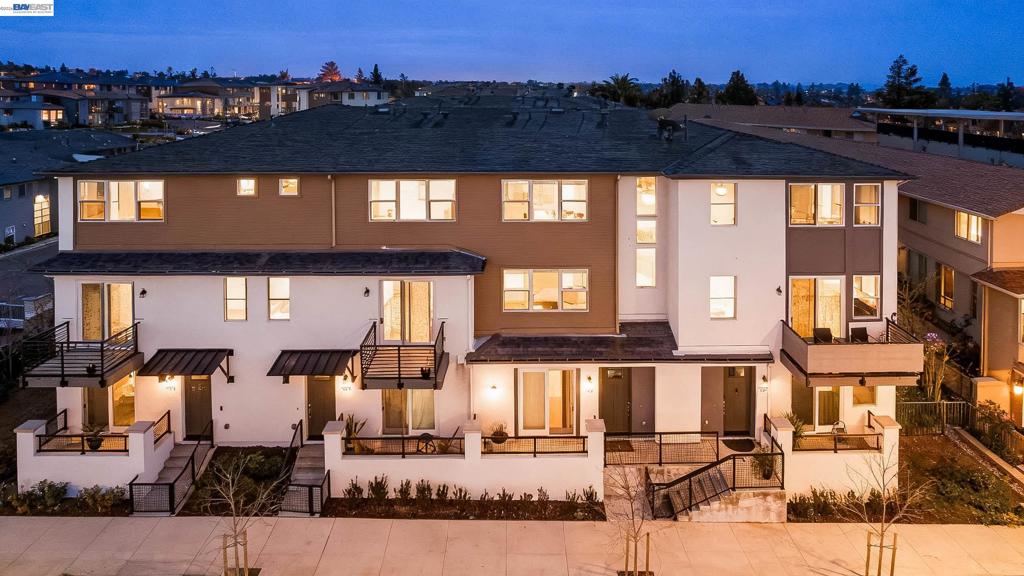 405 Industrial Parkway