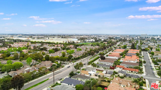 1420 21st Street, Manhattan Beach, California 90266, 2 Bedrooms Bedrooms, ,2 BathroomsBathrooms,Residential,Sold,21st,24395415