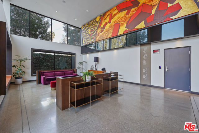 5800 Harold Way, Los Angeles CA: https://media.crmls.org/mediaz/dd06ce4a-b8ad-4bfc-abae-189e7d096291.jpg