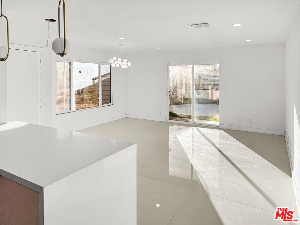 MLS #25617087 image #7