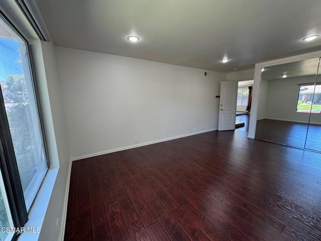 2722 Appalachian Court, Westlake Village CA: https://media.crmls.org/mediaz/dd08243c-d059-479f-8c83-b097f8e4ca06.jpg