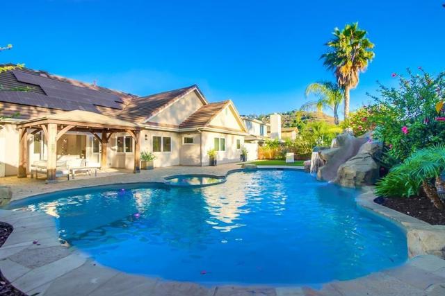14590 Kent Hill Way, Poway CA: https://media.crmls.org/mediaz/dd0c0bce-72f4-465b-8511-5bcdf5b9807a.jpg