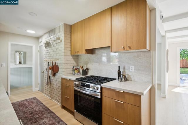 Image 24 of 53 For 457 Nora Court