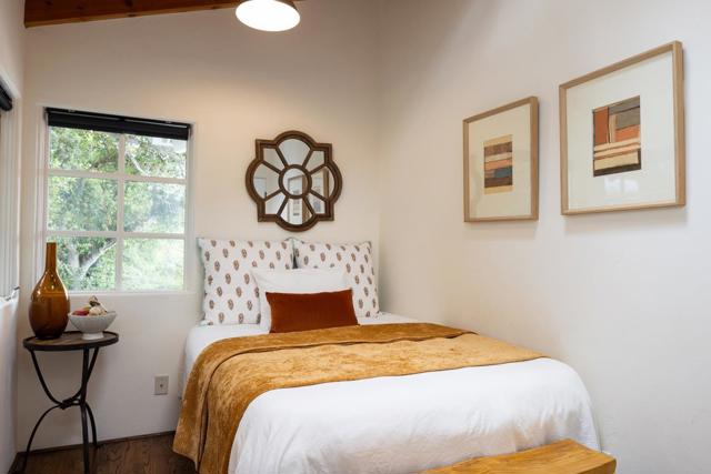 26282 Atherton Drive, Carmel CA: https://media.crmls.org/mediaz/dd0cb10b-b060-45da-af40-110be757daa1.jpg