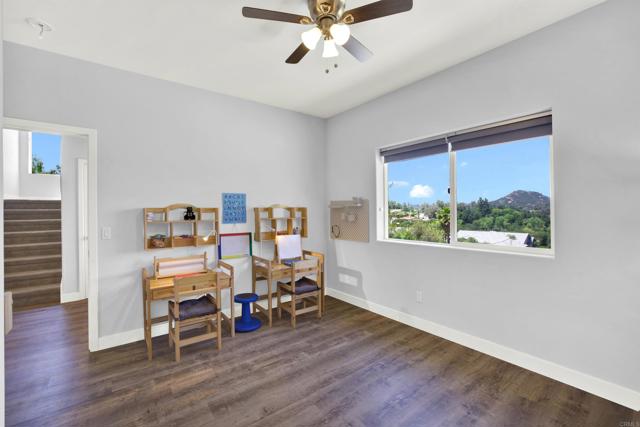 Home for Sale in Ramona