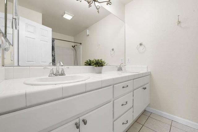Detail Gallery Image 37 of 45 For 29745 Nandina Dr, Escondido,  CA 92026 - 5 Beds | 2/1 Baths