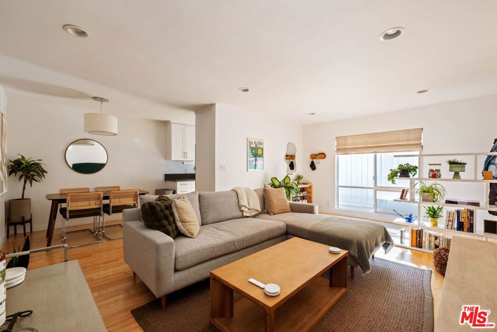 550 N Croft Avenue #2