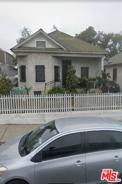 1038 E 53Rd St, Los Angeles, CA 90011