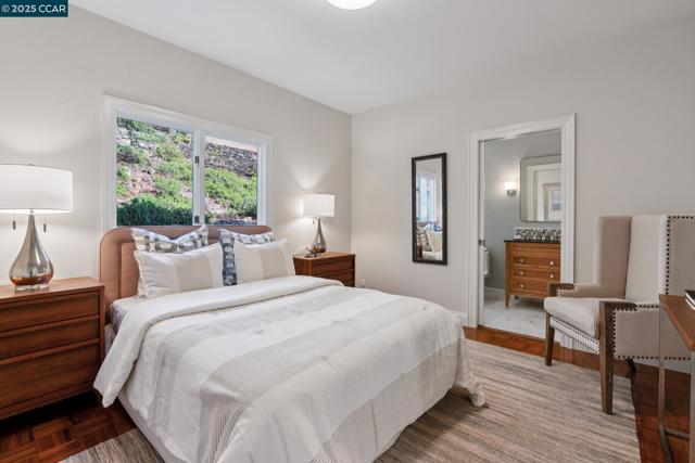 3238 Greenhills Drive, Lafayette CA: https://media.crmls.org/mediaz/dd0ff9ac-85dc-4067-9322-7dee1e8d3ea2.jpg