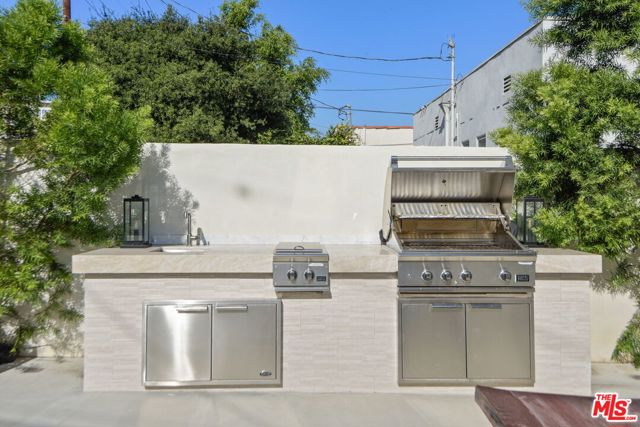 1153 S Clark Drive, Los Angeles CA: https://media.crmls.org/mediaz/dd10ba9f-d4df-4dc3-8597-389b59bbfaaf.jpg