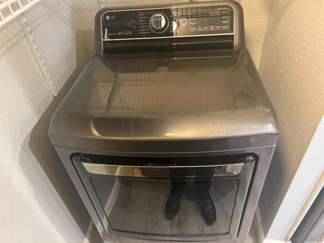 11349 Avenida DeLos Lobos Unit F, San Diego CA: https://media.crmls.org/mediaz/dd11a7d2-0cf4-42f9-b2d2-f798e455b2e0.jpg