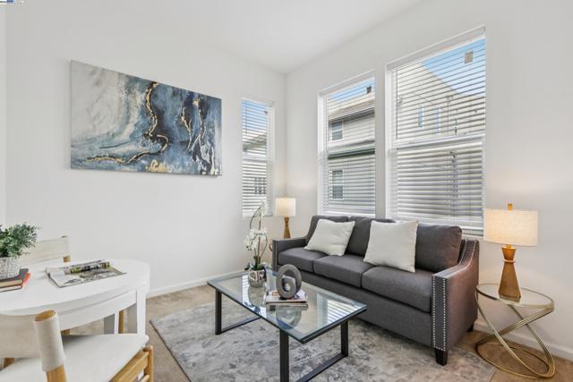 5761 Huntley, Dublin CA: https://media.crmls.org/mediaz/dd12066f-ddb8-4a96-9822-bacad2aeac72.jpg