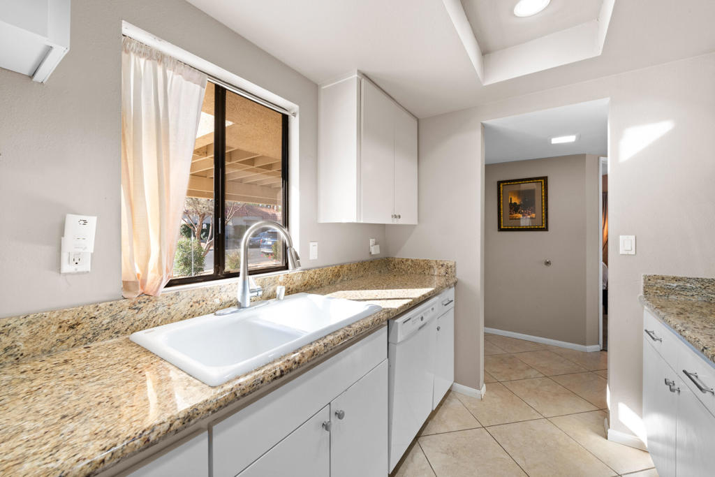 MLS #219138146DA image #4