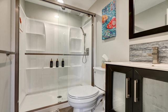 2002 Mendocino Blvd, San Diego CA: https://media.crmls.org/mediaz/dd14e3c8-fe66-4f25-9822-15b398077141.jpg