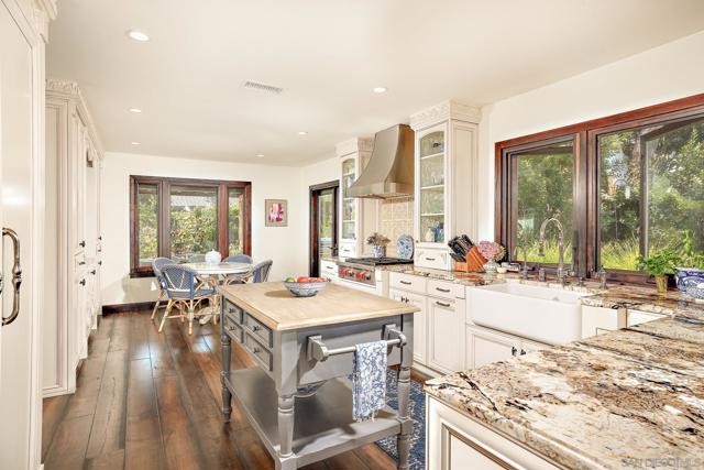 350 Punta Baja Dr, Solana Beach CA: https://media.crmls.org/mediaz/dd14f495-66be-4542-a1ff-6673f5f58e06.jpg