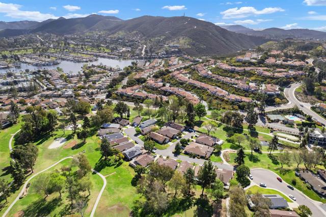 Detail Gallery Image 6 of 6 For 1626 La Tierra Lane, San Marcos,  CA 92078 - 3 Beds | 2 Baths