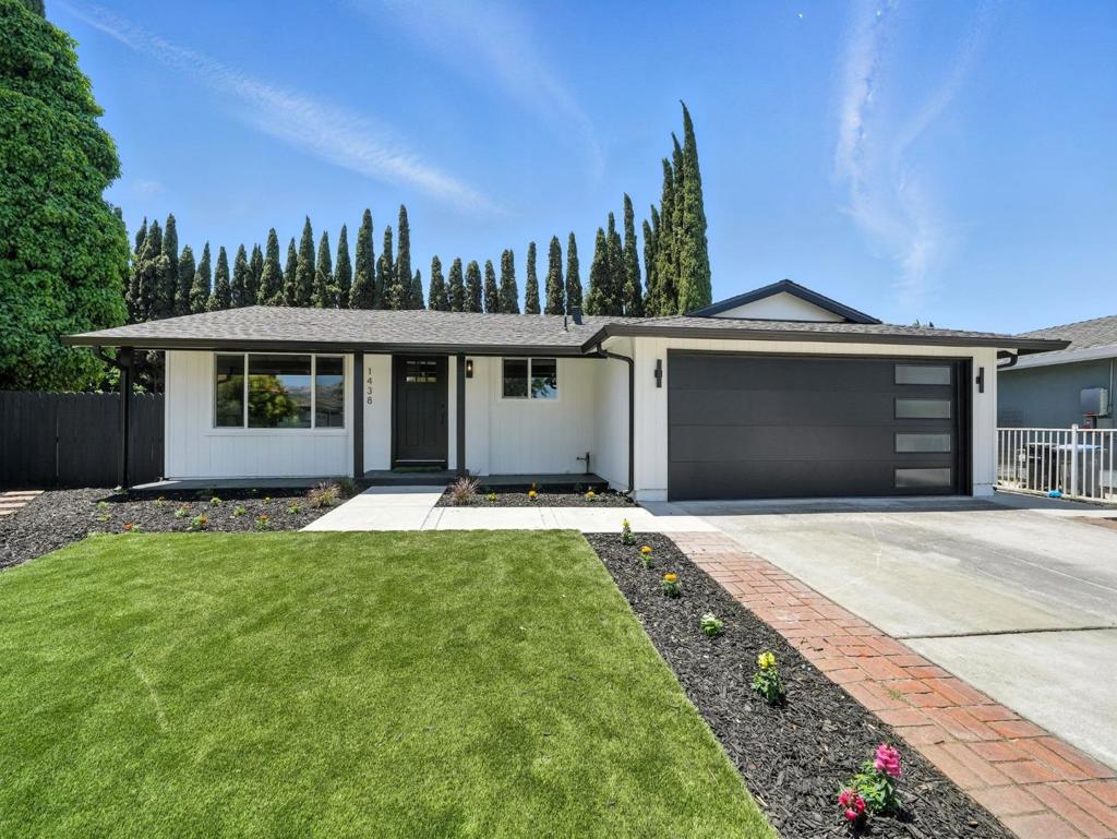 1438 Peaceful Glen Court