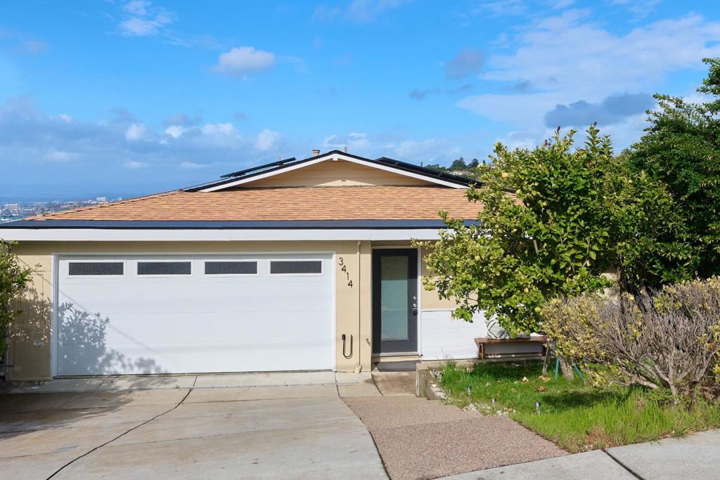 3414 Beresford Avenue
