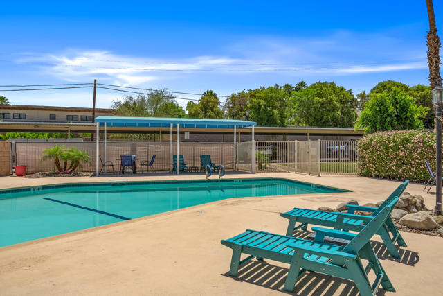 77845 California Drive, Palm Desert CA: https://media.crmls.org/mediaz/dd1a07ca-cec8-4a28-9cd1-4544301c86df.jpg