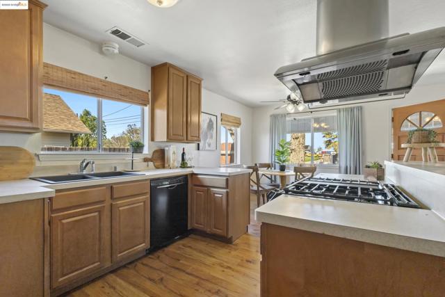 3474 Camino Diablo, Byron CA: https://media.crmls.org/mediaz/dd1a40ec-798b-4f6f-bc72-c2a36179c178.jpg