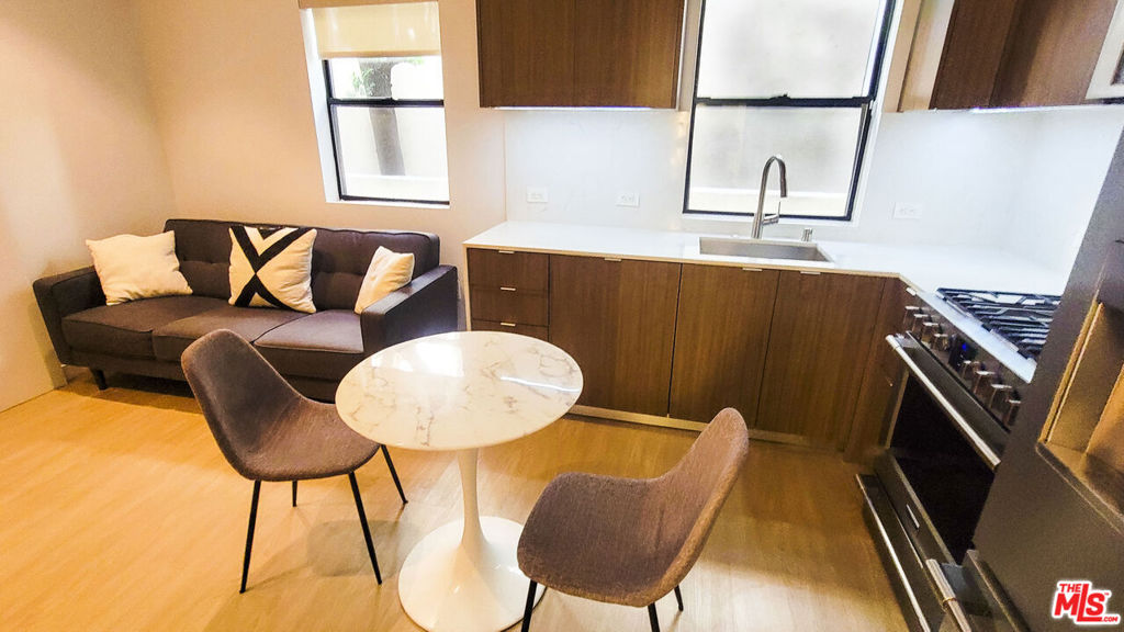 MLS #25563265 img 14