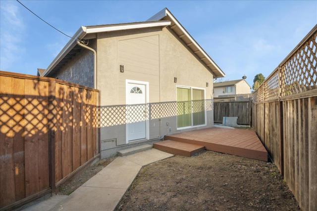 Image 55 of 67 For 2604 Sierra Vista Court
