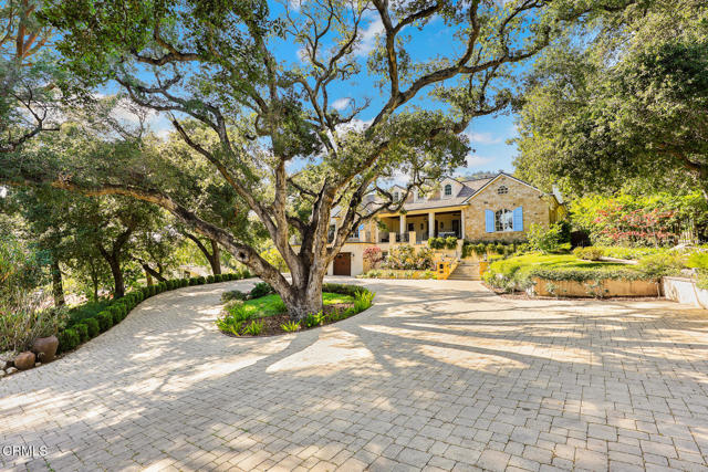 2060 Windover Road, Pasadena CA: https://media.crmls.org/mediaz/dd1aef6d-7a1b-4f23-a09b-516a875c04cb.jpg