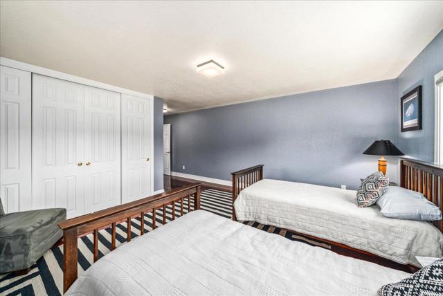 24805 Corte Poco, Salinas CA: https://media.crmls.org/mediaz/dd1c355f-73a2-4acb-8e83-e3c1a4fd0f19.jpg