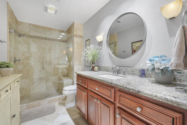 76099 Impatiens Circle, Palm Desert CA: https://media.crmls.org/mediaz/dd1c5e3d-2b14-413b-b3c3-e442402ef0e9.jpg