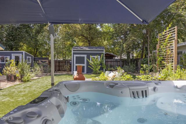 301 Park Road, Ojai CA: https://media.crmls.org/mediaz/dd1c8fcb-2720-4c11-96ef-0050a437766c.jpg