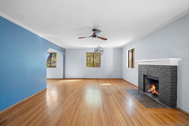 Image 33 of 62 For 4190 Merritt Blvd.