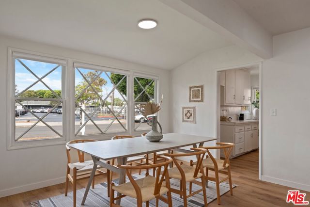 4222 Corinth Avenue, Los Angeles CA: https://media.crmls.org/mediaz/dd1d2fed-eca0-4bc9-b2aa-857318753942.jpg