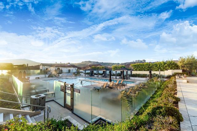 8112 Auberge Cir, San Diego CA: https://media.crmls.org/mediaz/dd1ebaf1-a505-4b19-8be4-78202e240128.jpg